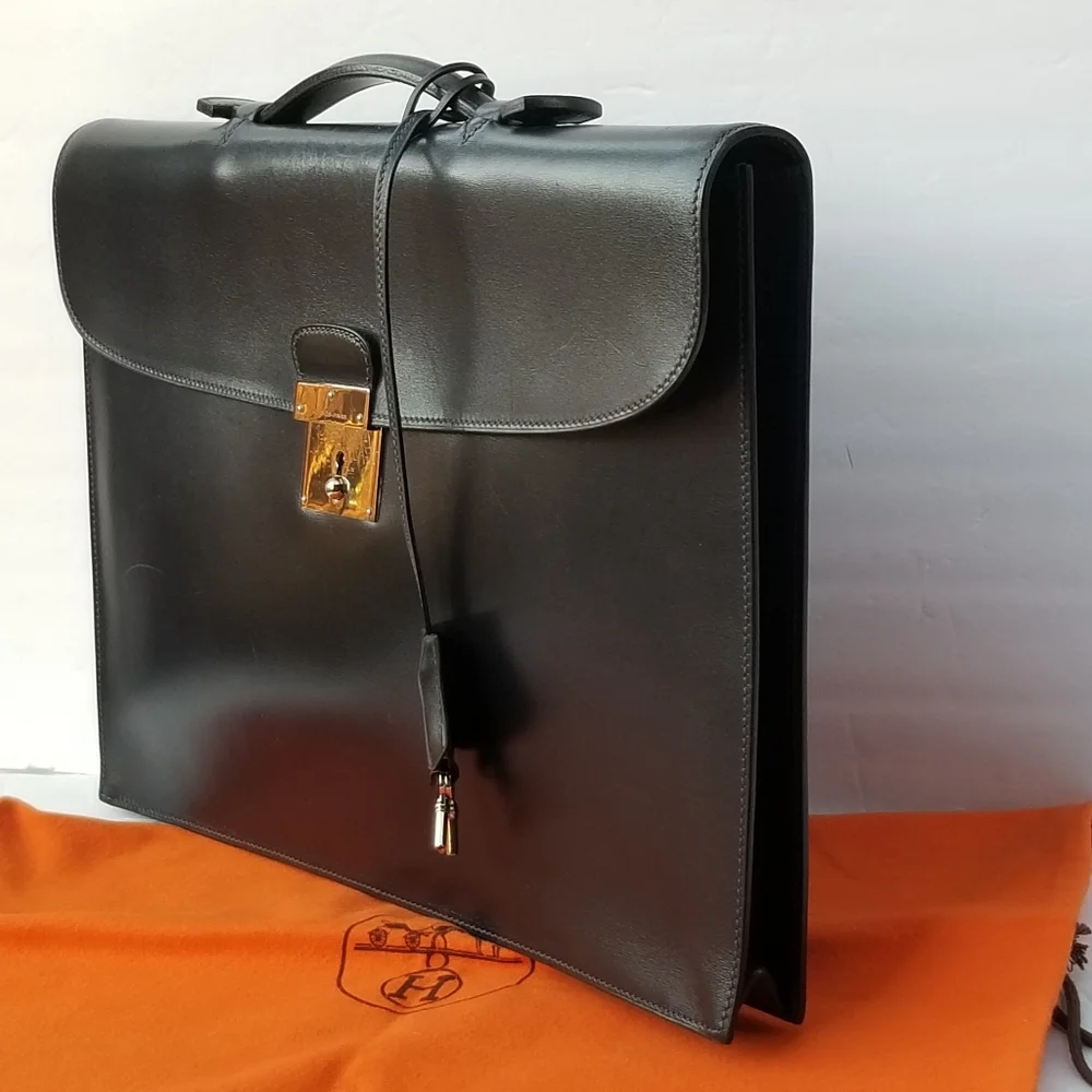 Hermès Paris Sac à dépêches briefcase in dark Navy box leather Vintage